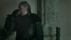 extant_GameOfThrones_3x03-WalkOfPunishment_0380