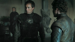 extant_GameOfThrones_3x03-WalkOfPunishment_0398