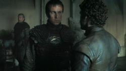 extant_GameOfThrones_3x03-WalkOfPunishment_0401