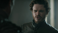 extant_GameOfThrones_3x03-WalkOfPunishment_0425