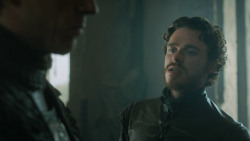 extant_GameOfThrones_3x03-WalkOfPunishment_0462