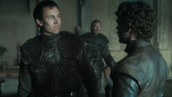 extant_GameOfThrones_3x03-WalkOfPunishment_0473