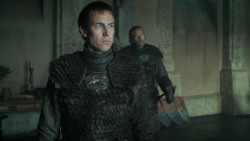 extant_GameOfThrones_3x03-WalkOfPunishment_0487