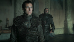 extant_GameOfThrones_3x03-WalkOfPunishment_0490