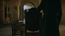 extant_GameOfThrones_3x03-WalkOfPunishment_0513