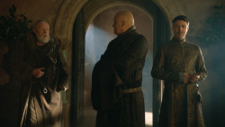 extant_GameOfThrones_3x03-WalkOfPunishment_0525