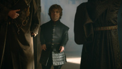 extant_GameOfThrones_3x03-WalkOfPunishment_0536