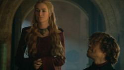 extant_GameOfThrones_3x03-WalkOfPunishment_0599