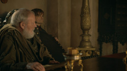 extant_GameOfThrones_3x03-WalkOfPunishment_0665