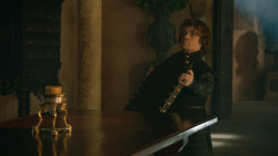 extant_GameOfThrones_3x03-WalkOfPunishment_0680