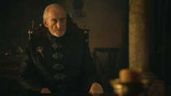 extant_GameOfThrones_3x03-WalkOfPunishment_0858