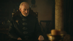 extant_GameOfThrones_3x03-WalkOfPunishment_0869
