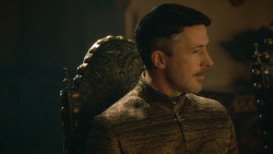 extant_GameOfThrones_3x03-WalkOfPunishment_0900