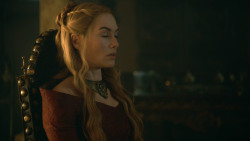 extant_GameOfThrones_3x03-WalkOfPunishment_0912