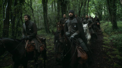 extant_GameOfThrones_3x03-WalkOfPunishment_0983