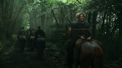 extant_GameOfThrones_3x03-WalkOfPunishment_0988