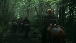 extant_GameOfThrones_3x03-WalkOfPunishment_0990