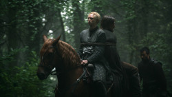extant_GameOfThrones_3x03-WalkOfPunishment_1003