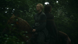 extant_GameOfThrones_3x03-WalkOfPunishment_1011