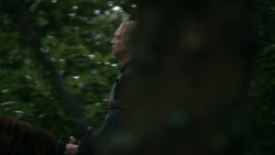 extant_GameOfThrones_3x03-WalkOfPunishment_1031