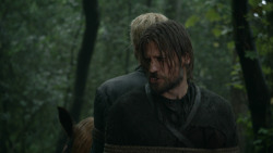 extant_GameOfThrones_3x03-WalkOfPunishment_1039