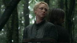 extant_GameOfThrones_3x03-WalkOfPunishment_1056