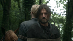 extant_GameOfThrones_3x03-WalkOfPunishment_1064