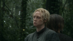 extant_GameOfThrones_3x03-WalkOfPunishment_1078