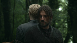 extant_GameOfThrones_3x03-WalkOfPunishment_1086