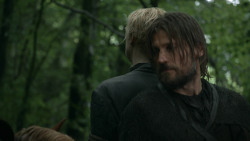 extant_GameOfThrones_3x03-WalkOfPunishment_1103