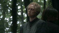 extant_GameOfThrones_3x03-WalkOfPunishment_1106