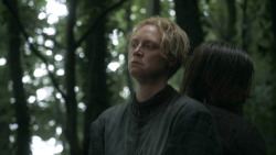 extant_GameOfThrones_3x03-WalkOfPunishment_1108