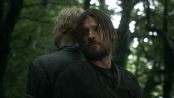 extant_GameOfThrones_3x03-WalkOfPunishment_1121