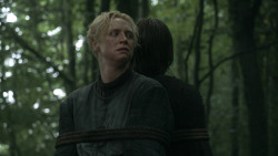 extant_GameOfThrones_3x03-WalkOfPunishment_1123