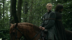 extant_GameOfThrones_3x03-WalkOfPunishment_1133