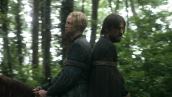 extant_GameOfThrones_3x03-WalkOfPunishment_1141