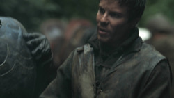 extant_GameOfThrones_3x03-WalkOfPunishment_1154