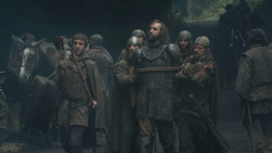 extant_GameOfThrones_3x03-WalkOfPunishment_1225