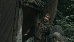extant_GameOfThrones_3x03-WalkOfPunishment_1254