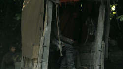 extant_GameOfThrones_3x03-WalkOfPunishment_1268