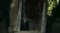 extant_GameOfThrones_3x03-WalkOfPunishment_1272