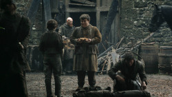 extant_GameOfThrones_3x03-WalkOfPunishment_1285