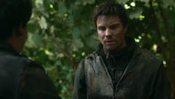 extant_GameOfThrones_3x03-WalkOfPunishment_1303