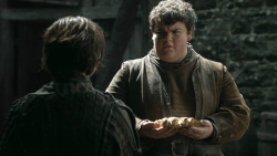 extant_GameOfThrones_3x03-WalkOfPunishment_1326