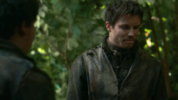 extant_GameOfThrones_3x03-WalkOfPunishment_1360