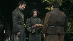 extant_GameOfThrones_3x03-WalkOfPunishment_1377
