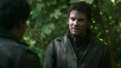extant_GameOfThrones_3x03-WalkOfPunishment_1399
