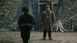 extant_GameOfThrones_3x03-WalkOfPunishment_1430
