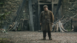 extant_GameOfThrones_3x03-WalkOfPunishment_1440