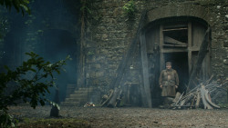 extant_GameOfThrones_3x03-WalkOfPunishment_1469